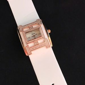 Boutique watch